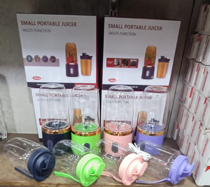 Small Portable Juicer - Image 2